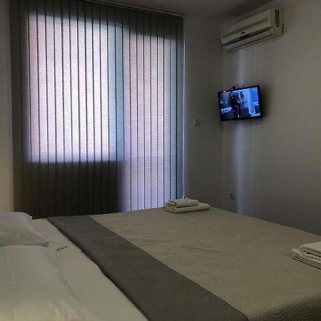 Aparthotel Elly Pomorie Exterior photo