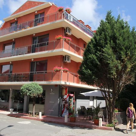 Aparthotel Elly Pomorie Exterior photo